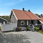 Sjarmerende Familievennlig Hus Med 2 Soverom *