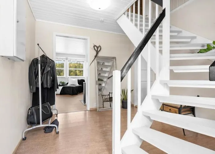 Sjarmerende Familievennlig Hus Med 2 Soverom *