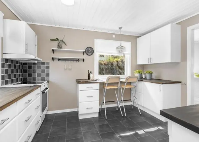 Ferienhaus Sjarmerende Familievennlig Hus Med 2 Soverom *