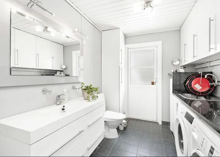 Sjarmerende Familievennlig Hus Med 2 Soverom Ferienhaus