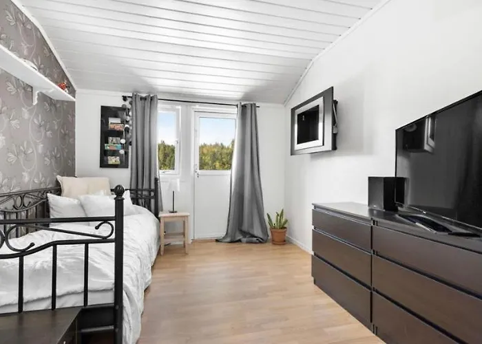 Sjarmerende Familievennlig Hus Med 2 Soverom Ferienhaus