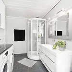 度假居 Sjarmerende Familievennlig Hus Med 2 Soverom