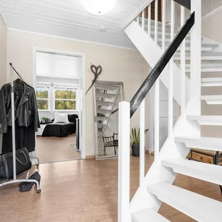 Sjarmerende Familievennlig Hus Med 2 Soverom *